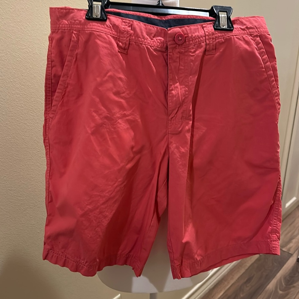 Men’s Columbia flat front shorts
